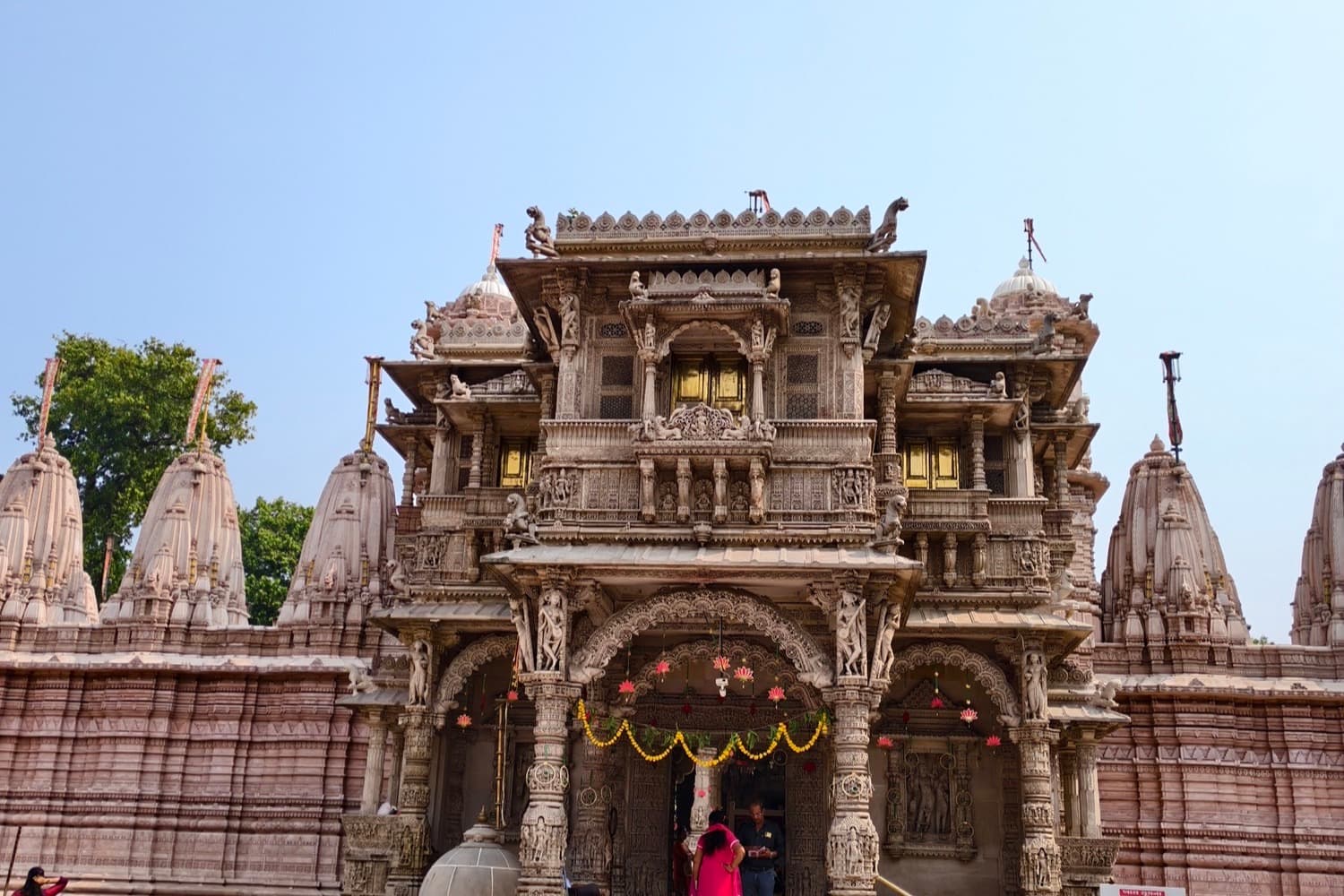 Hutheesing Jain Temple, Ahmedabad